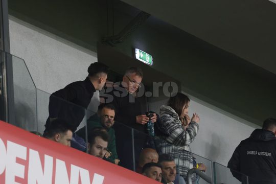 Cristian Ciocoiu, în lojă alături de Cristian Săpunaru și Daniel Niculae / Foto: Ionuț Iordache GSP