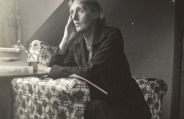 Abuzată sexual de frații vitregi, marea autoare Virginia Wolf a luptat din răsputeri cu boala secolului » Sportul în care s-a refugiat: „Avea teren în grădină”