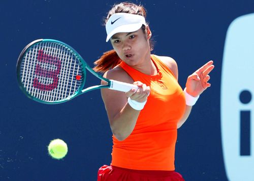 Emma Raducanu dupa un punct reușit FOTO Imago Images