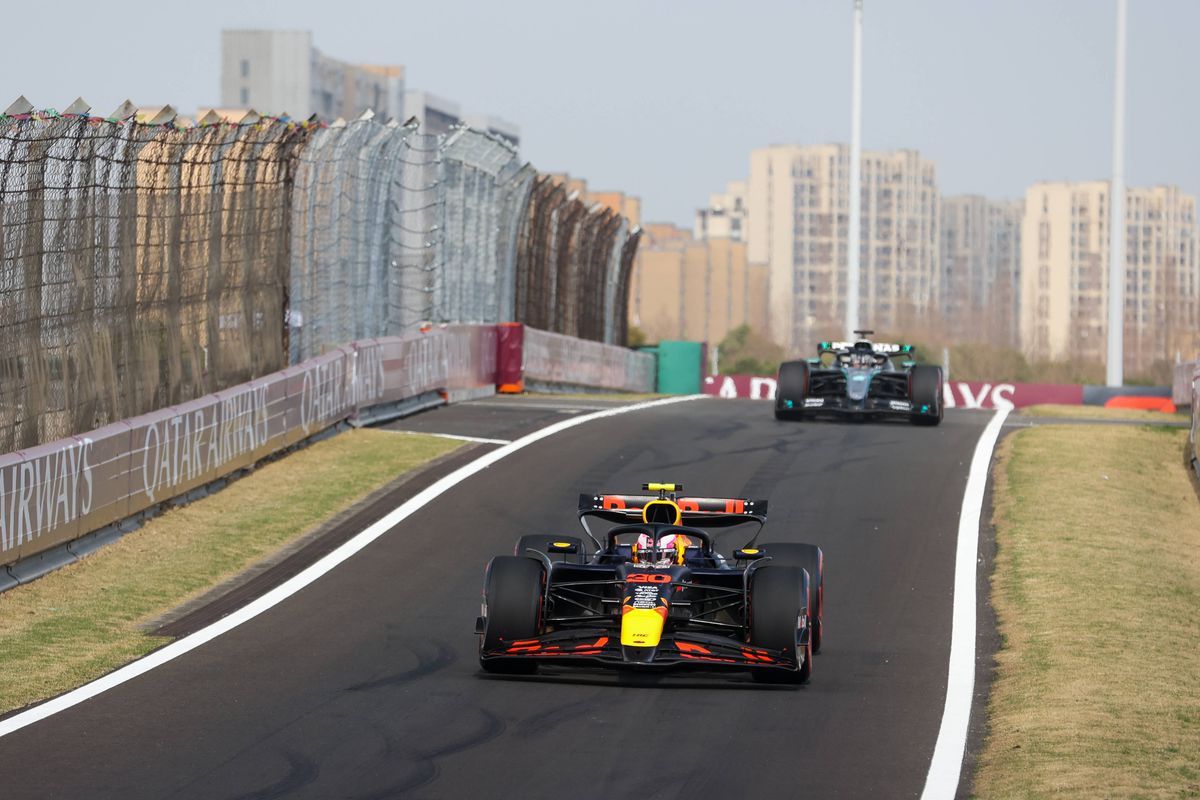 Nu doar retrogradat, ci în pericol de a ieși DE TOT din Formula 1!