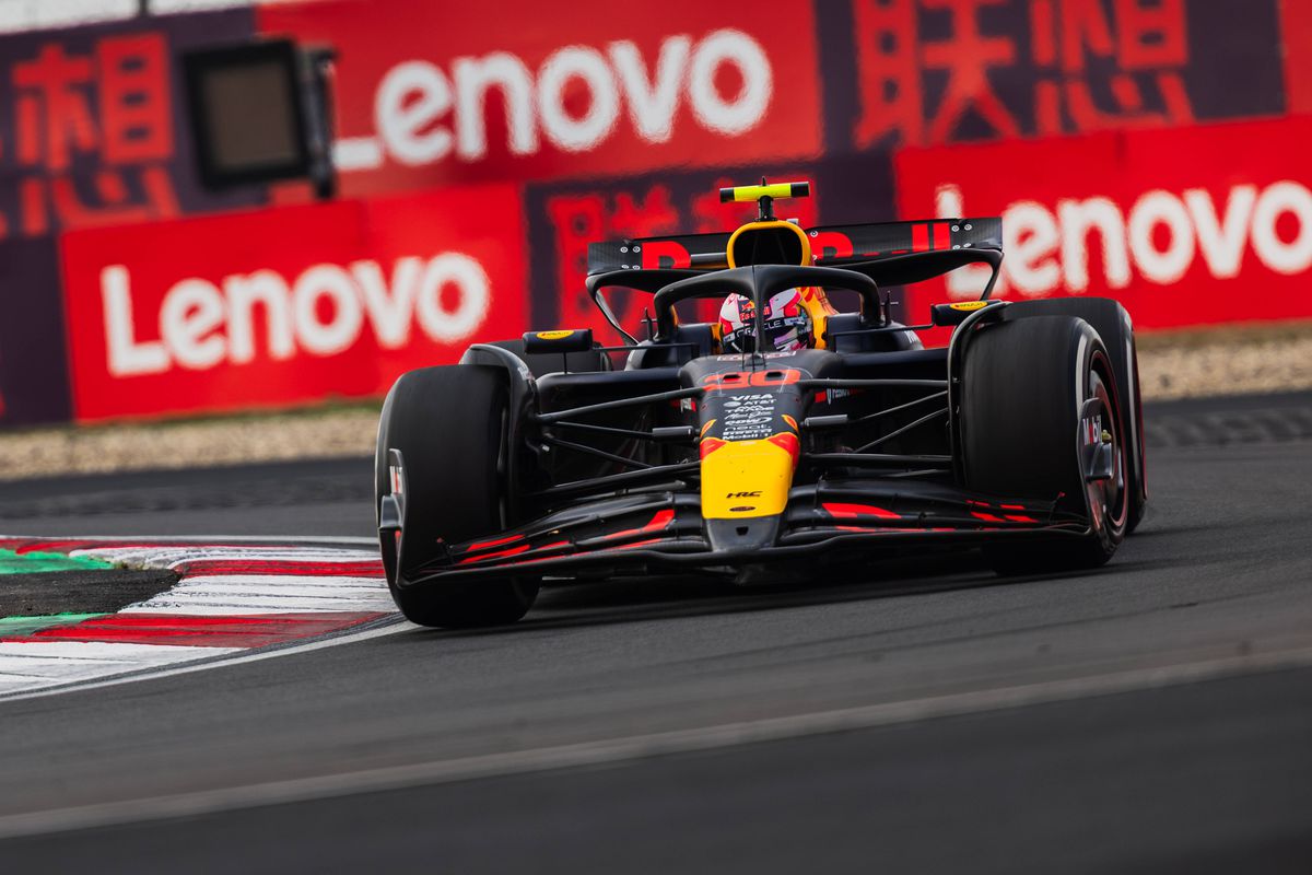 Nu doar retrogradat, ci în pericol de a ieși DE TOT din Formula 1!