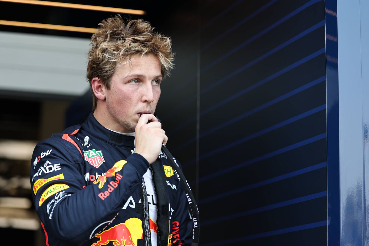 Nu doar retrogradat, ci în pericol de a ieși DE TOT din Formula 1!