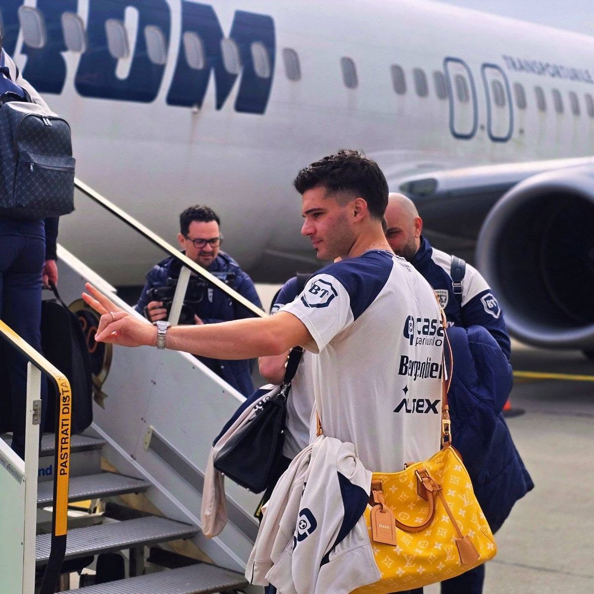 Echipa națională a plecat spre Istanbul