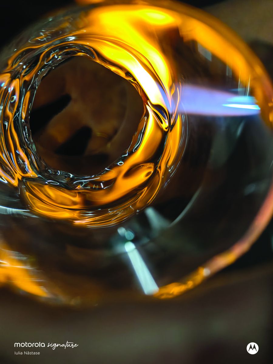 Sticlă în atelier la temperaturi ridicate Motorola lansează #GoldenPhotography: performanță certificată, povești reale surprinse cu noul Motorola Signature
