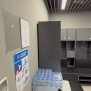 Vestiarul arbitrilor la meciul Turcia - România. Foto: GSP