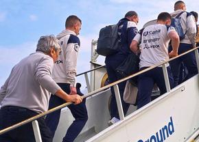 Ce conțin cutiile metalice urcate în avionul care a transportat „naționala” la Istanbul