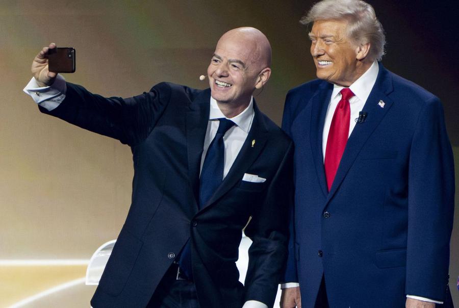 Gianni Infantino și Donald Trump // FOTO: Imago Images 5 motive pentru care Cupa Mondială este atât de controversată