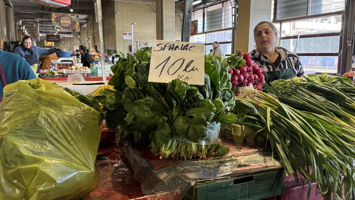 „Trebuie să refac zilnic stocul!” » În Marele Bazar din Istanbul, reporterii GSP au găsit legătura cu România: costă 15 euro și „rupe piața”