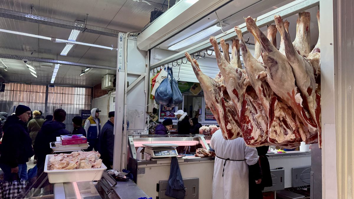 „Trebuie să refac zilnic stocul!” » În Marele Bazar din Istanbul, reporterii GSP au găsit legătura cu România: costă 15 euro și „rupe piața”