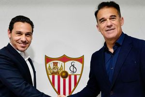 Sevilla și-a prezentat noul antrenor » Este specialist în promovări și salvarea echipelor
