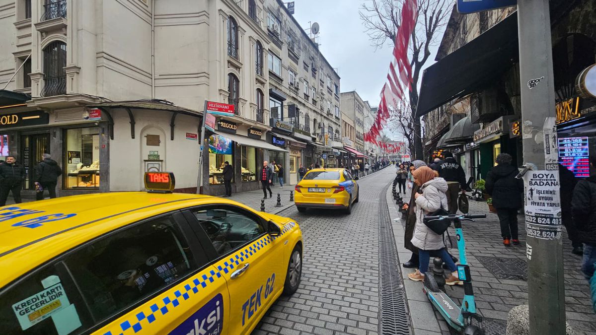 Grand Bazar Istanbul vs Obor București: Turcia - România