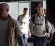 Dennis Man și Daniel Bîrligea, la sosirea echipei naţionale la hotelul din Istanbul FOTO: Ionuţ Iordache (GSP)