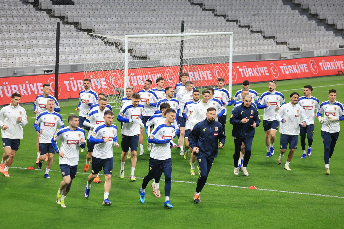 Costel Pantilimon și cei doi „tricolori” care pot aduce tăcerea la Istanbul