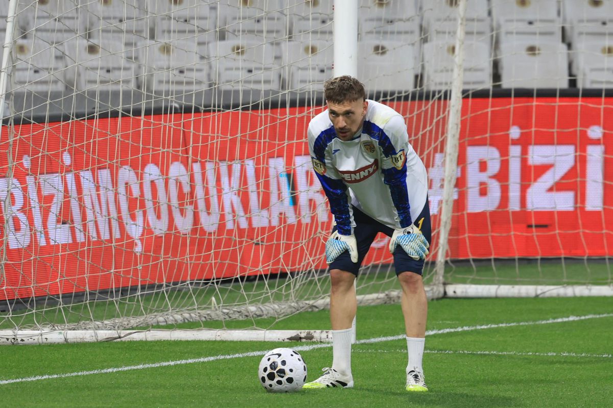 Costel Pantilimon și cei doi „tricolori” care pot aduce tăcerea la Istanbul