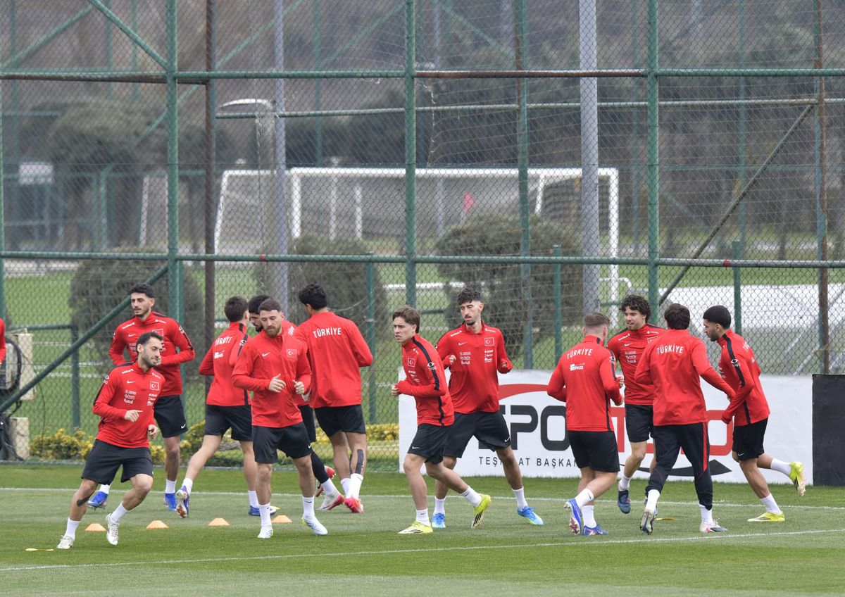 Șansă pentru România! Ultimele detalii de la antrenamentul Turciei: doi titulari sunt OUT