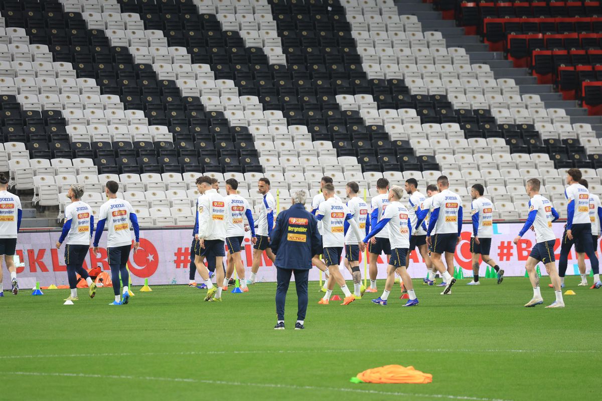 Totul e pregătit! Detalii de la antrenamentul oficial al „tricolorilor”: situația lui Ionuț Radu a captat toată atenția