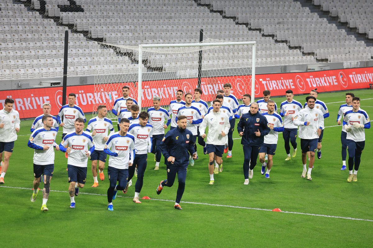 Costel Pantilimon și cei doi „tricolori” care pot aduce tăcerea la Istanbul