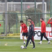 Antrenament Turcia, cu o zi înainte de semifinala barajului cu România: cadre surprinse de Cristi Preda, fotoreporterul GSP