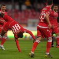 Zenke (nr. 88) a jucat 22 de meciuri în sezonul trecut din Liga 1 și a marcat un gol