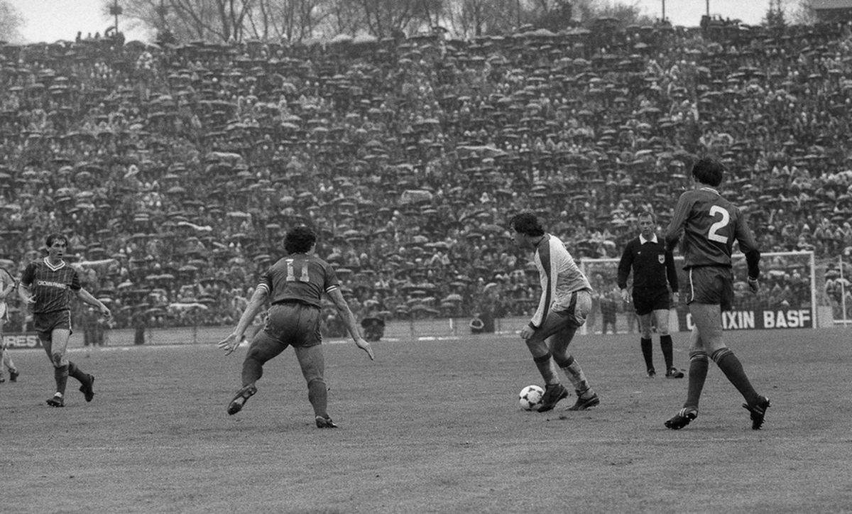 DINAMO. Cornel Dinu, scrisoare deschisă după reacțiile la dezvăluirile despre blaturi: „Nu îmi reproșez nimic! Steaua și Craiova făceau la fel. Securiștii tac, eu vorbesc”