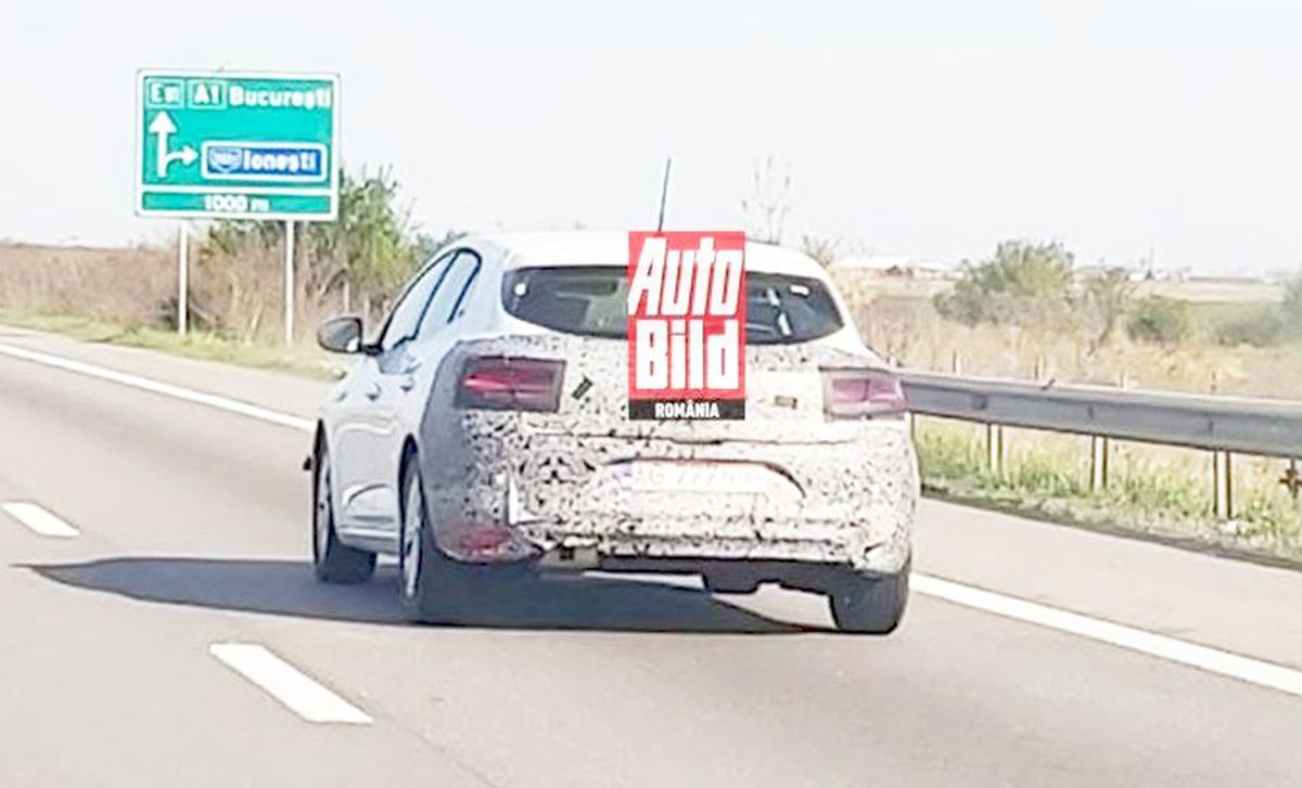 Noua Dacia Sandero, primele imagini surprinse pe străzile în România!