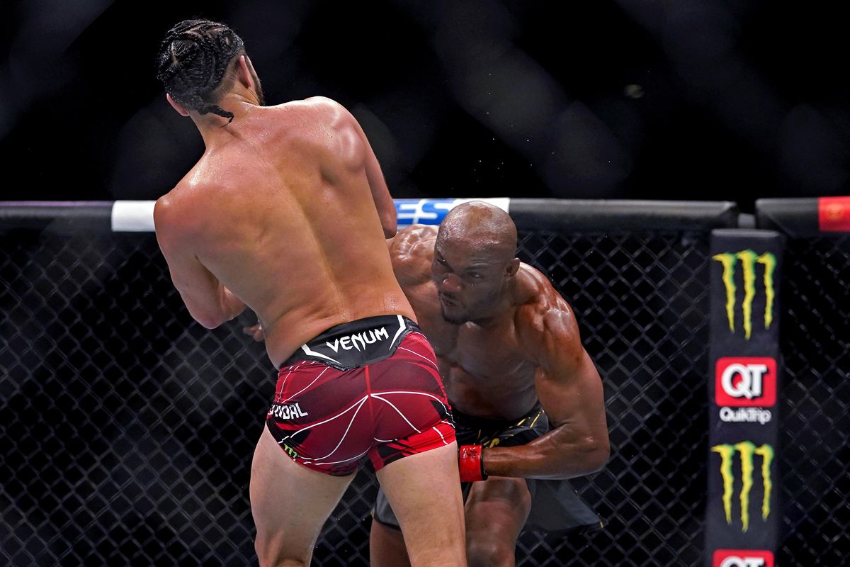 Kamaru Usman - Jorge Masvidal - UFC 261 - 24.04.2021