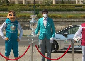 Trofeul EURO a ajuns la București! Cupa e plimbată prin oraș și va ajunge la Arena Națională