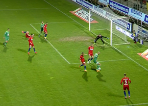 FCSB, apărare penibilă! A luat gol cu Sepsi după o serie de bâlbe