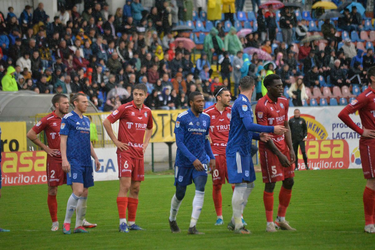 FC Botoșani - FCU Craiova 2-1 » Moldovenii urcă pe 2 în play-out