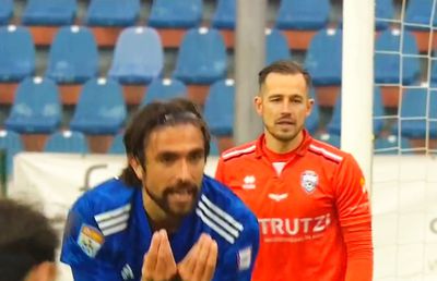 Arbitrul Cătălin Popa n-a văzut un penalty evident în FC Botoșani - FCU Craiova