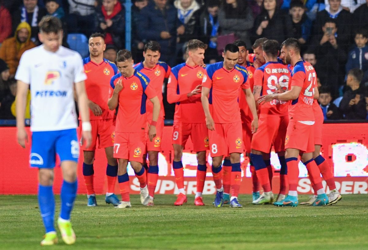 FARUL - FCSB 0-4. Gică Hagi și-a schimbat obiectivul: „E prea mult pentru mine să iei 7 goluri acasă”