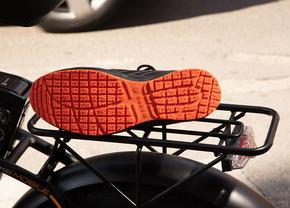 Pantofi de protecție cu design atletic – “jucătorul” perfect atât pentru muncă cât și pentru timpul liber