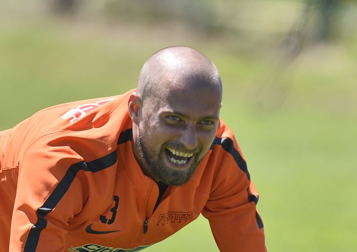 Gabi Tamaș a stârnit valuri: „La ce service auto te-ai angajat?” » Cum a apărut în lift