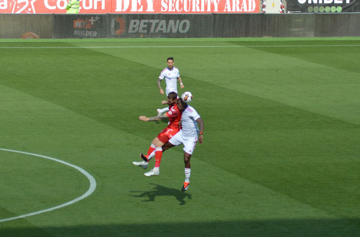 UTA Arad o umilește pe Oțelul! Se instalează în fruntea play-out-ului și e salvată matematic de la retrogradare