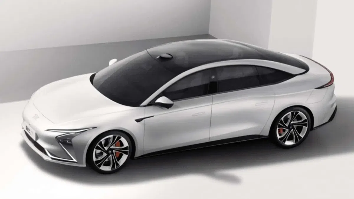 Chinezii, altă bornă pe piața mașinilor electrice » Primul autovehicul cu „baterie în stare solidă” și până la 1000 de km autonomie