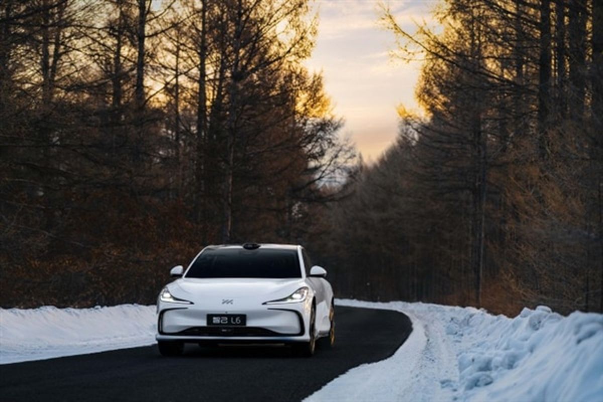 Chinezii, altă bornă pe piața mașinilor electrice » Primul autovehicul cu „baterie în stare solidă” și până la 1000 de km autonomie