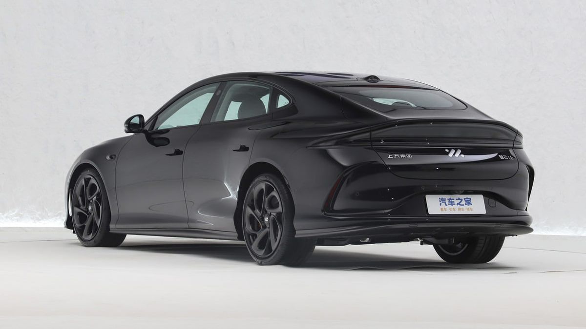 Chinezii, altă bornă pe piața mașinilor electrice » Primul autovehicul cu „baterie în stare solidă” și până la 1000 de km autonomie