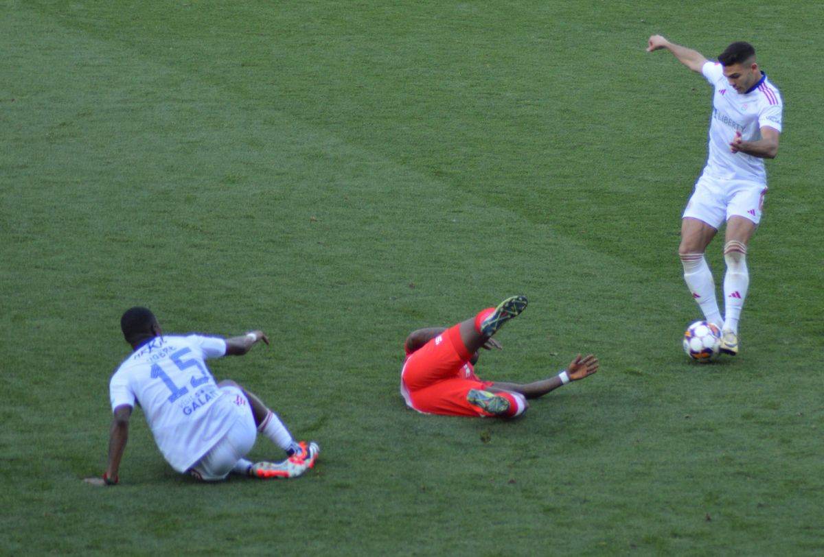 UTA Arad o umilește pe Oțelul! Se instalează în fruntea play-out-ului și e salvată matematic de la retrogradare