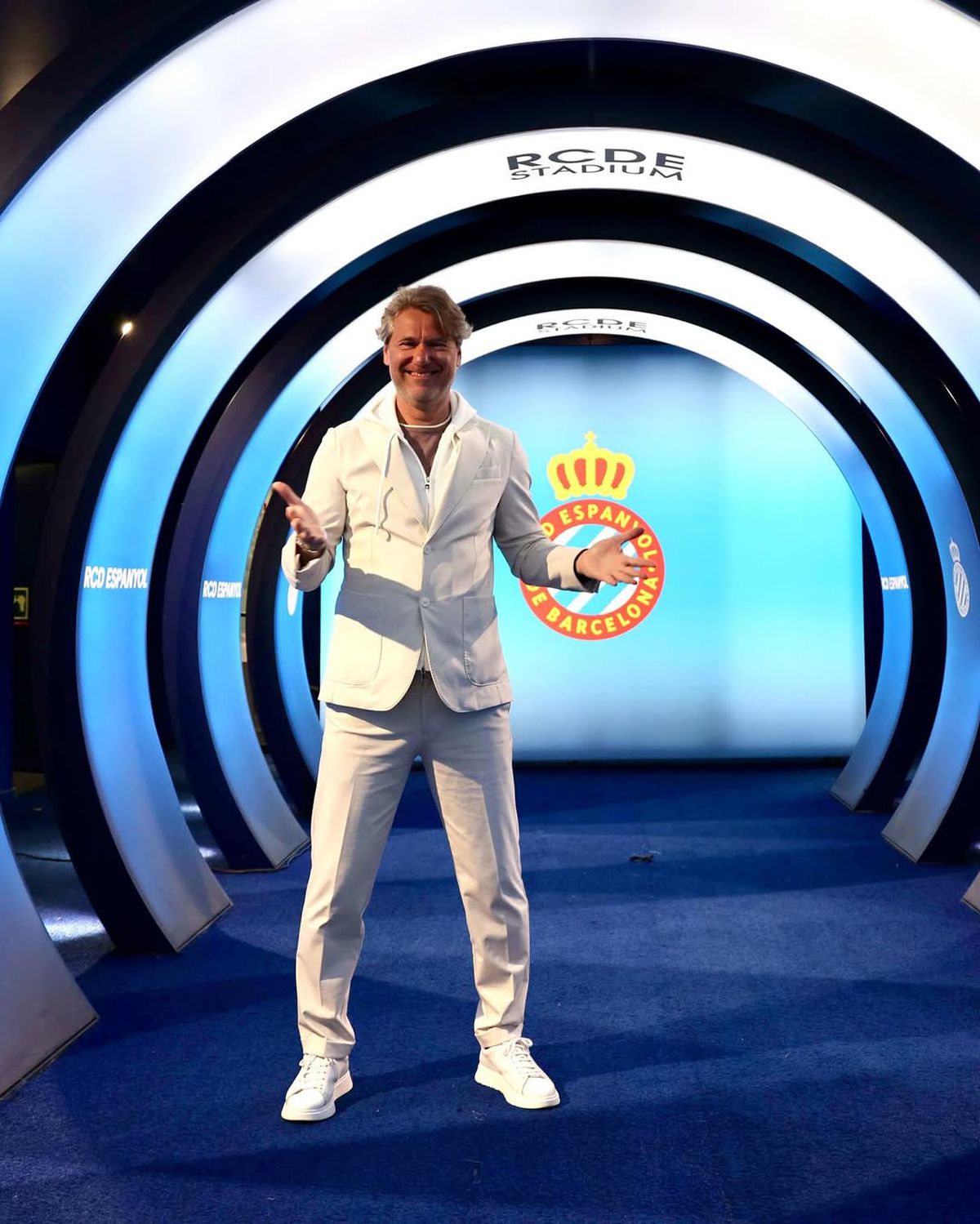 Florin Răducioiu, „vizită foarte specială” la fosta echipă: „Sunt fericit să mă întorc pe acest stadion legendar”