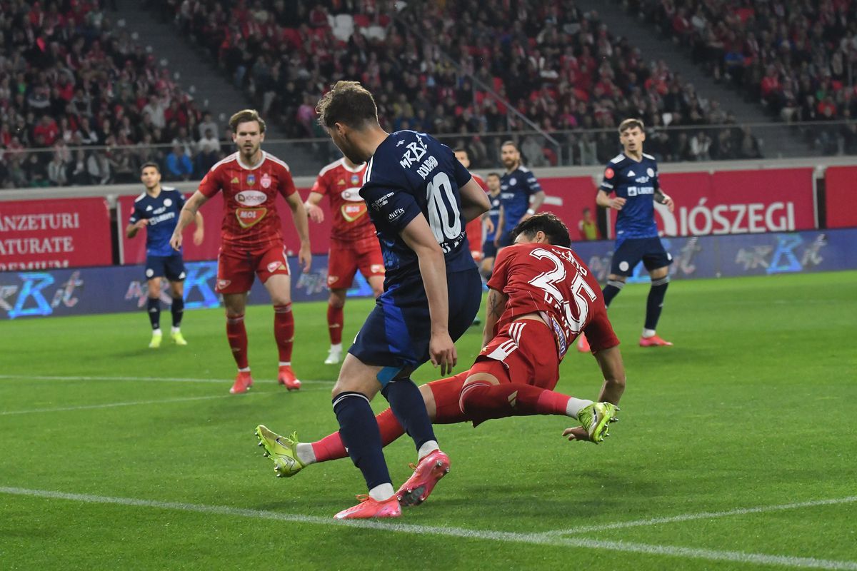 Cosmin Matei și-a găsit cu greu cuvintele: „Am fost motivați cu bani, nu-mi explic”