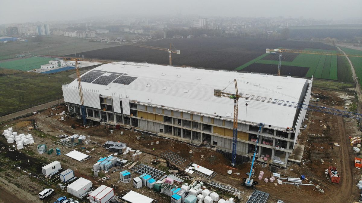 Bijuteria din nord-estul României prinde contur » Arena de 35.000.000 de euro va fi gata în septembrie