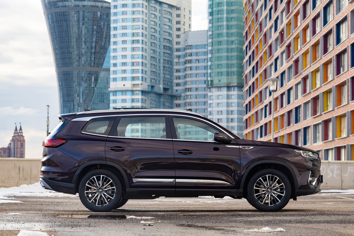 Chinezii atacă piața SUV-urilor din România » Cum arată modelele care vor concura cu Dacia Bigster și Duster