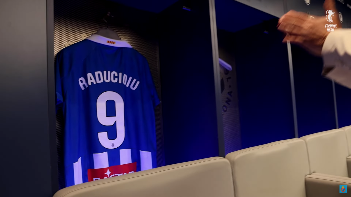 Florin Răducioiu, „vizită foarte specială” la fosta echipă: „Sunt fericit să mă întorc pe acest stadion legendar”