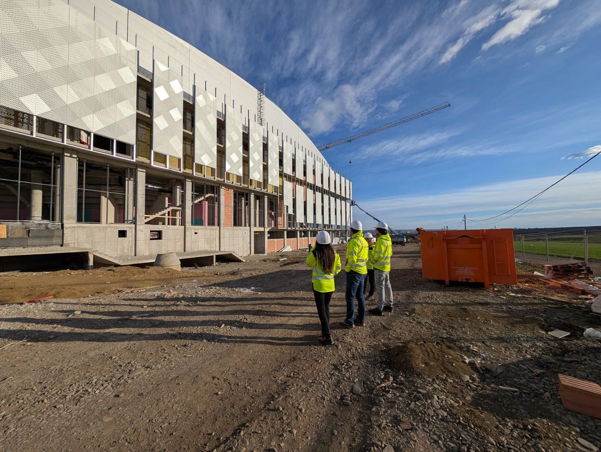 Bijuteria din nord-estul României prinde contur » Arena de 35.000.000 de euro va fi gata în septembrie