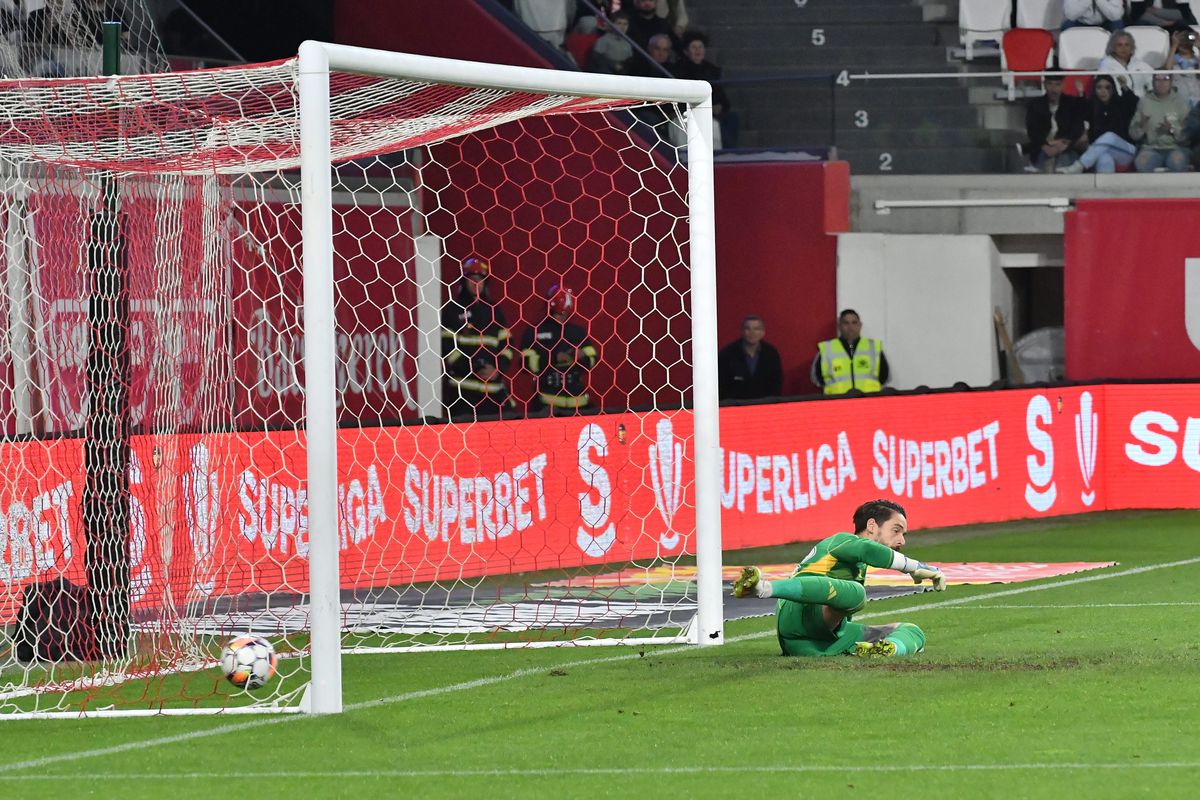 Cosmin Matei și-a găsit cu greu cuvintele: „Am fost motivați cu bani, nu-mi explic”