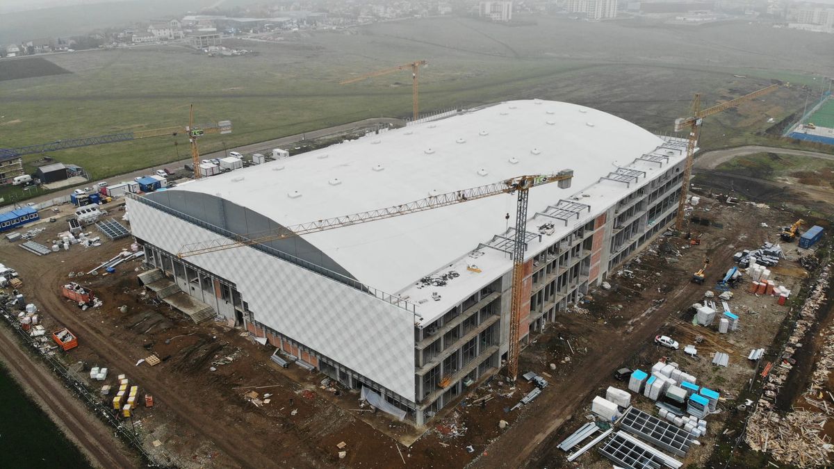 Bijuteria din nord-estul României prinde contur » Arena de 35.000.000 de euro va fi gata în septembrie