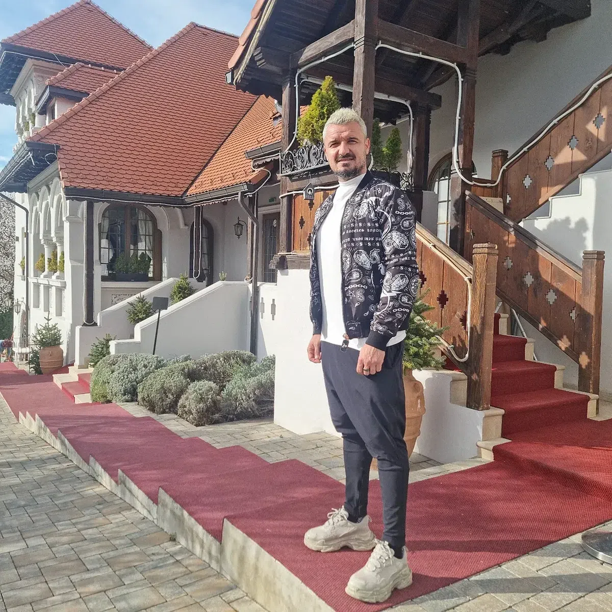 Constantin Budescu, în vacanță în Dubai