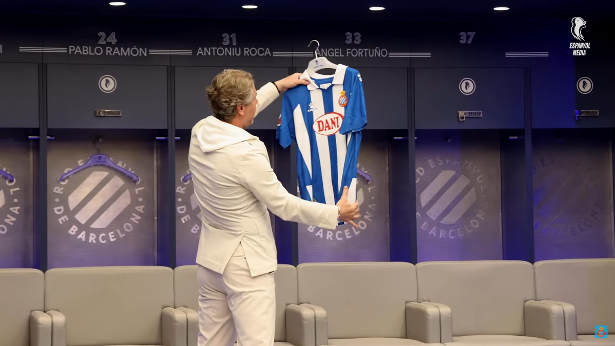 Florin Răducioiu, „vizită foarte specială” la fosta echipă: „Sunt fericit să mă întorc pe acest stadion legendar”