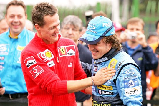 Michael Schumacher și Fernando Alonso în 2005, foto: Imago