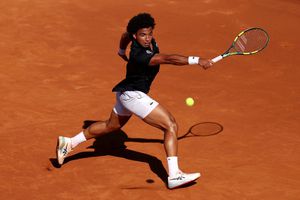 „Mi-a spus să tac dracului!” » Metoda neconvențională prin care unul din cei mai în formă tenismeni a fost ajutat de preparatorul său fizic